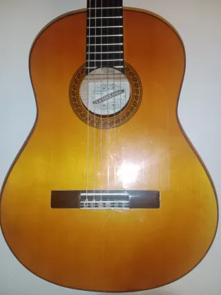 Guitarra Valeriano La Serranía Flamenca