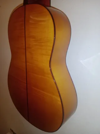 Guitarra Valeriano La Serranía Flamenca