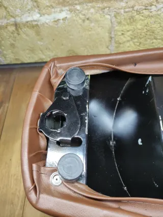 Asiento Vespa 125/150/200 Marron ribete blanco