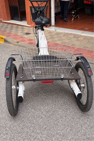 Bicicleta Eléctrica 3 Ruedas