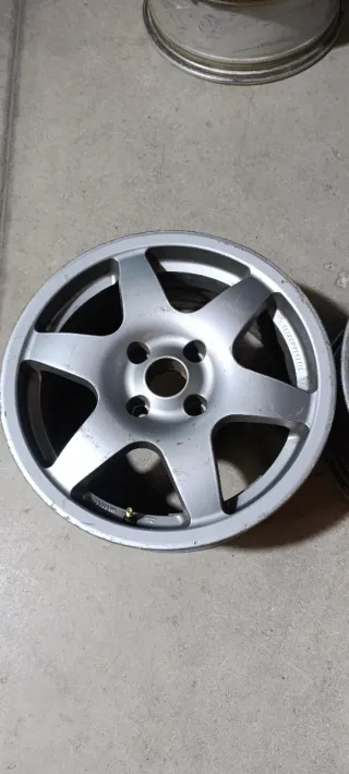 2 Llantas Tecnomagnesio 4x108 R16