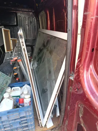 Ventana aluminio con persiana