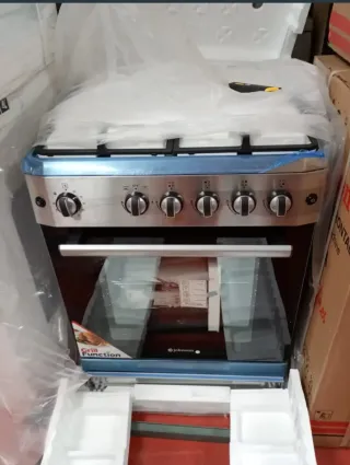 Cocina a gas inoxidable Johnson