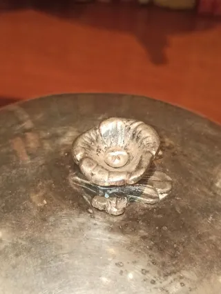 Antigua fuente alpaca para platos calientes