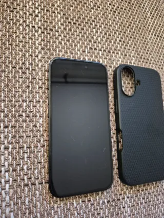 iPhone 16 128GB cambió o vendo.