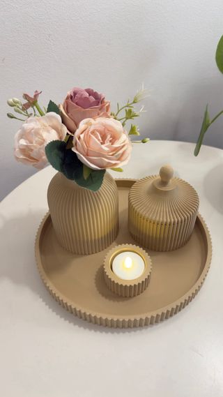 Conjunto Decorativo Minimalista com Bandeja e Pote