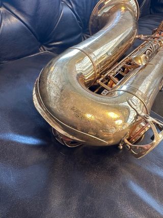 Saxofón Tenor Yamaha YTS62 Purple Logo