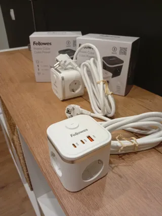 Cubo de Enchufe Portátil Fellowes USB