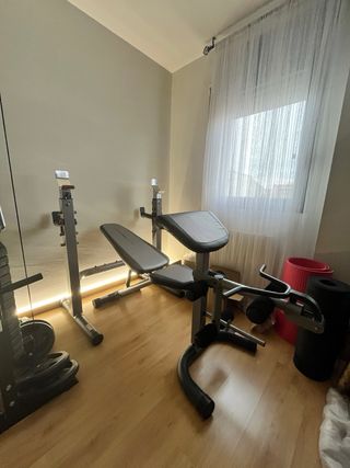 Banco de pesas multifuncional