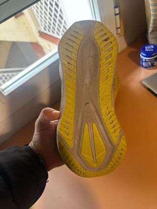 Asics Novablast Zapatillas Running Hombre