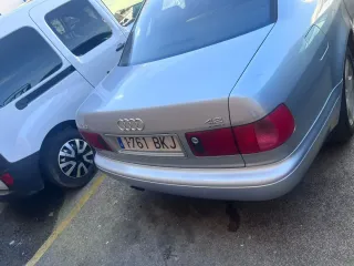 Audi A8 1998