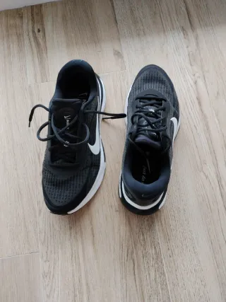 Zapatillas Nike seminuevas