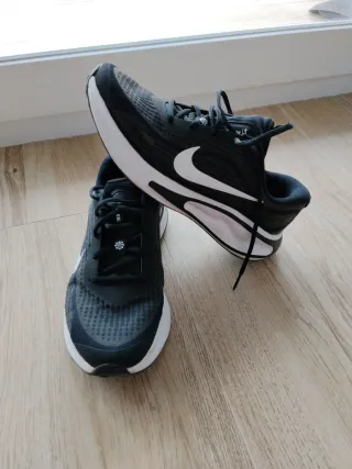 Zapatillas Nike seminuevas