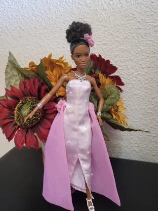 Muñeca Barbie Vestido Rosa