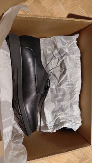 Zapatos Camper Neuman Talla 38 Negros para mujer