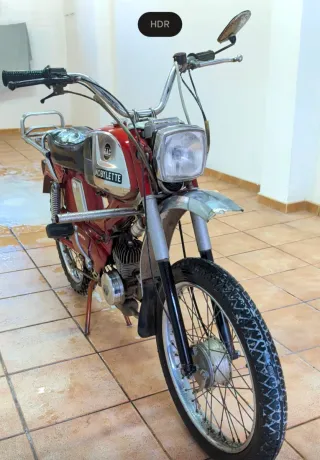 Mobylette Campera Roja