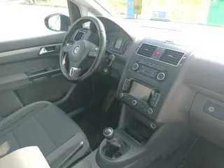 Volkswagen Touran 2011