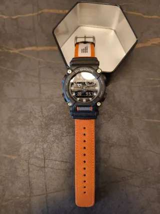 Reloj Casio G-Shock Negro Naranja