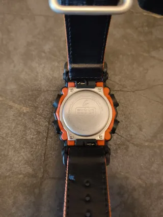 Reloj Casio G-Shock Negro Naranja