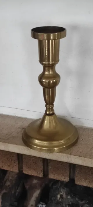 Grandi candelabri in bronzo antichi