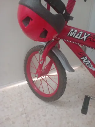 Bicicleta infantil roja MAX