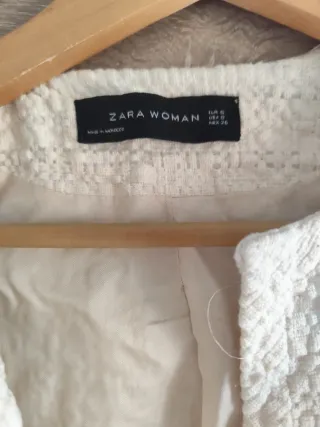 Chaqueta Zara Blanca Texturizada