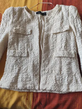 Chaqueta Zara Blanca Texturizada