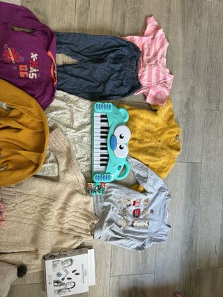 Lote Ropa Niña 4-5 Años más juguetes