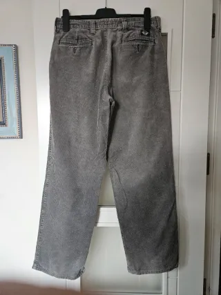 Pantalón pana Dockers gris