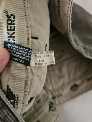 Pantalón pana Dockers gris