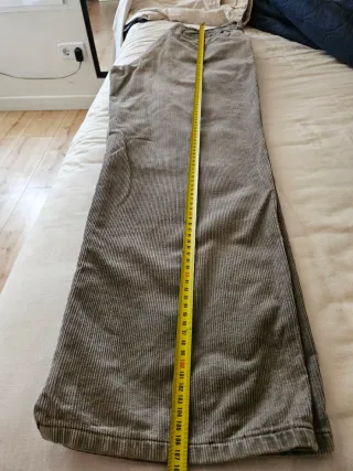 Pantalón pana Dockers gris