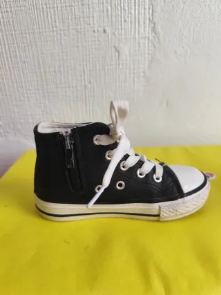 Botines niña talla 25 negros