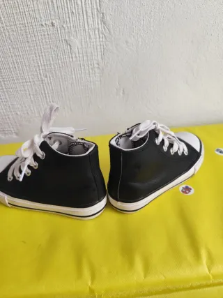 Botines niña talla 25 negros