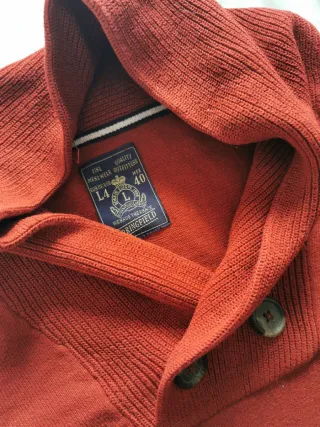 Jersey Hombre Cuello Alto Rojo