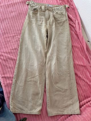 Pantalón ancho beige
