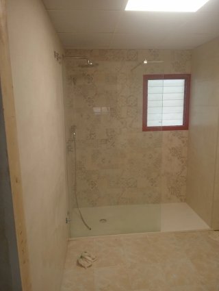 reformas reparaciones , soluciones ,humedades etc