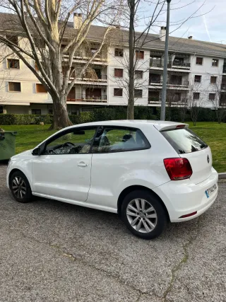 Volkswagen Polo 2015
