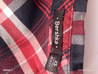 Camisa de cuadros leñador roja y negra