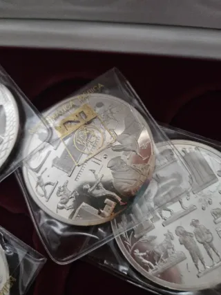 Medallas Plata Pura Comunidades Autónomas