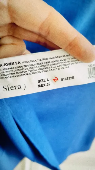 Precioso jersey fino y fluido corte evase