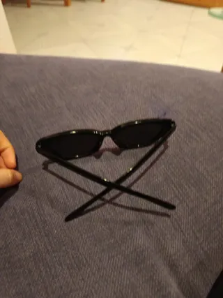 Gafas de sol negras