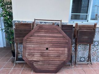 Conjunto mesa y 4 sillas exterior madera