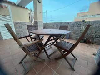 Conjunto mesa y 4 sillas exterior madera