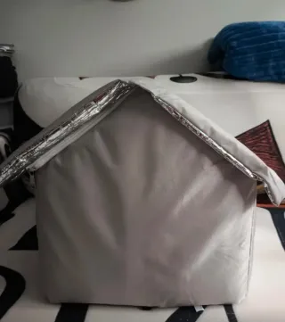 Casa para Gatos y Perros al Aire Libre