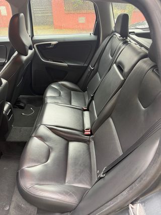 Volvo XC60 2016 190cv.