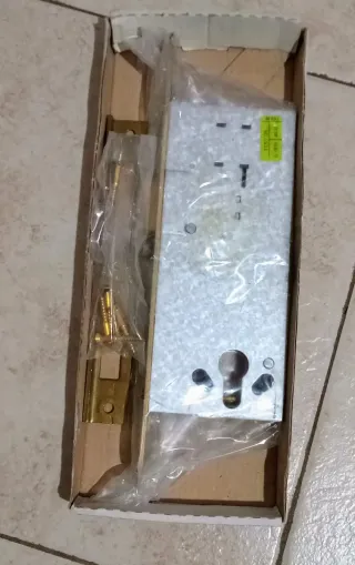 Serratura elettrica CISA