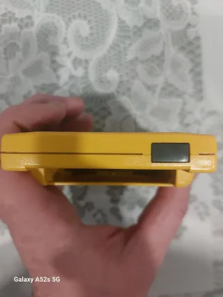 Nintendo Game Boy Color Amarillo