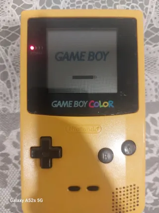 Nintendo Game Boy Color Amarillo
