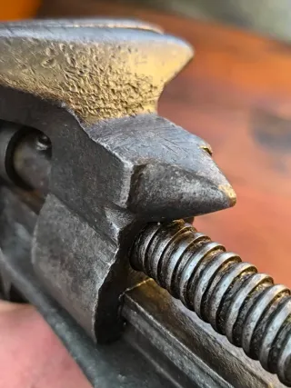 Antiguo tornillo de banco S.XIX