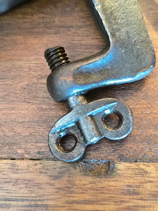 Antiguo tornillo de banco S.XIX